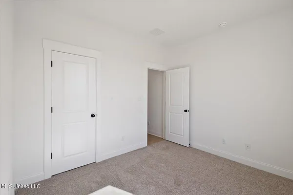 $338,900 | 514 Bolivar Drive, Nesbit, MS 38651