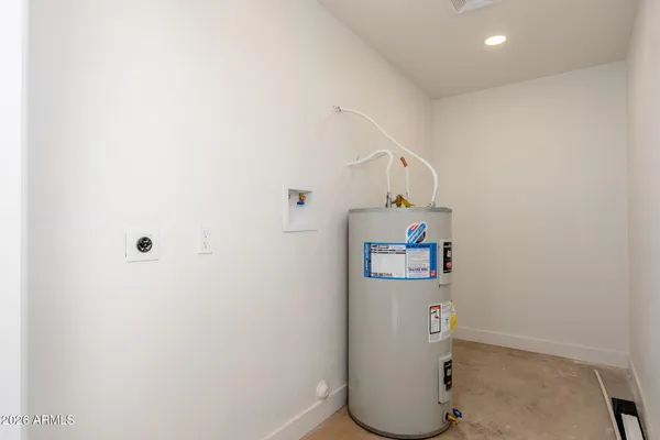 $199,999 | 3645 North 71st Avenue, Unit 5, Phoenix, AZ 85033