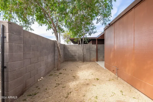 $199,999 | 3645 North 71st Avenue, Unit 5, Phoenix, AZ 85033