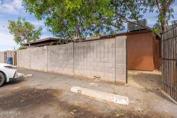 $199,999 | 3645 North 71st Avenue, Unit 5, Phoenix, AZ 85033