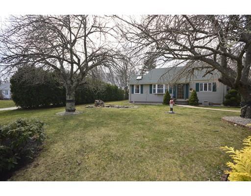 68 Davis Road Westport, MA 02790 - Photo 4 of 24