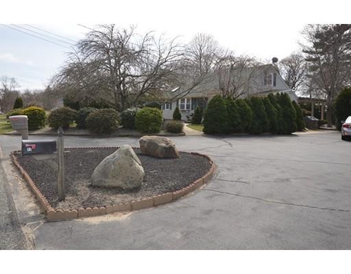68 Davis Road Westport, MA 02790 - Photo 5 of 24