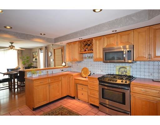 68 Davis Road Westport, MA 02790 - Photo 10 of 24