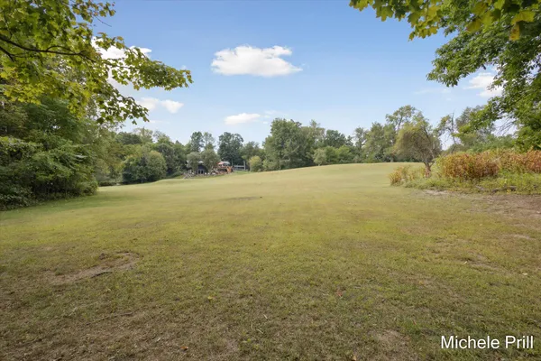 $850,000 | 9877 Brumm River Drive, Nashville, MI 49073