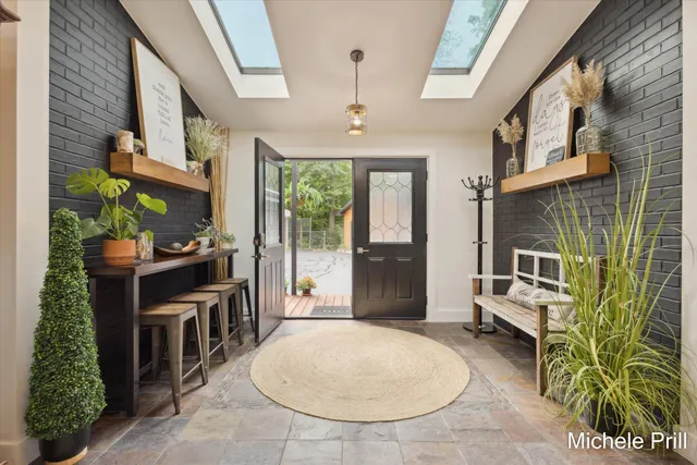 $875,000 | 9877 Brumm River Drive, Nashville, MI 49073