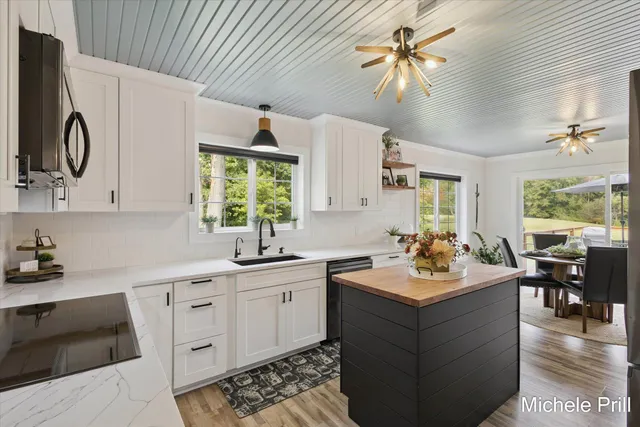 $875,000 | 9877 Brumm River Drive, Nashville, MI 49073