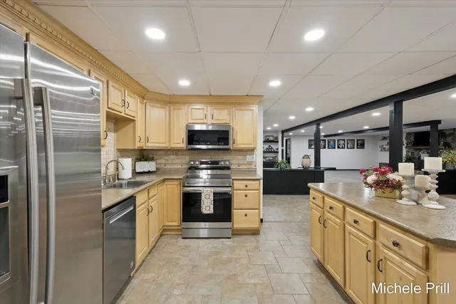 $875,000 | 9877 Brumm River Drive, Nashville, MI 49073