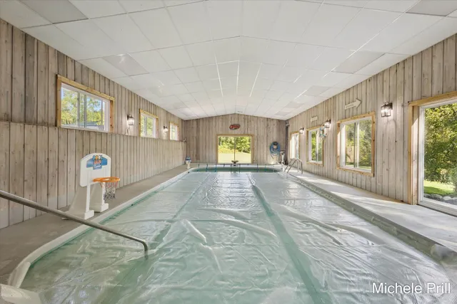 $875,000 | 9877 Brumm River Drive, Nashville, MI 49073