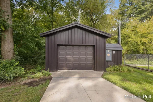 $850,000 | 9877 Brumm River Drive, Nashville, MI 49073