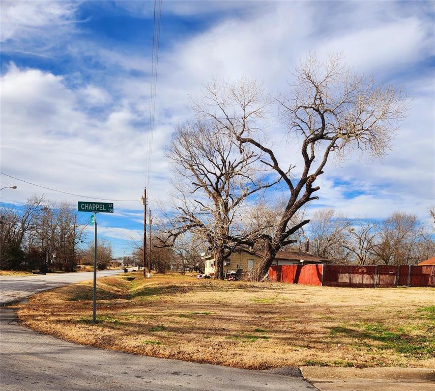 101 Chappell Street Terrell, TX 75160 - Photo 2 of 2 a view of a yard with a fountain
