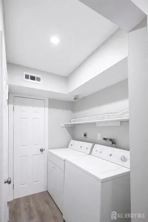 $375,000 | 11 Alabama Court, Matawan, NJ 07747