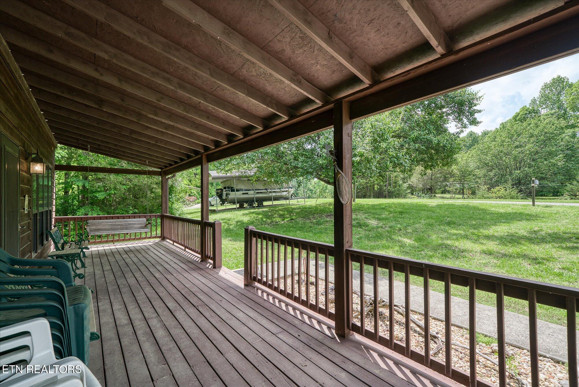 524 Hoosier Ridge Road Byrdstown, TN 38549 - Photo 8 of 43 09-524 Hoosier Ridge Rd_TNPC_053
