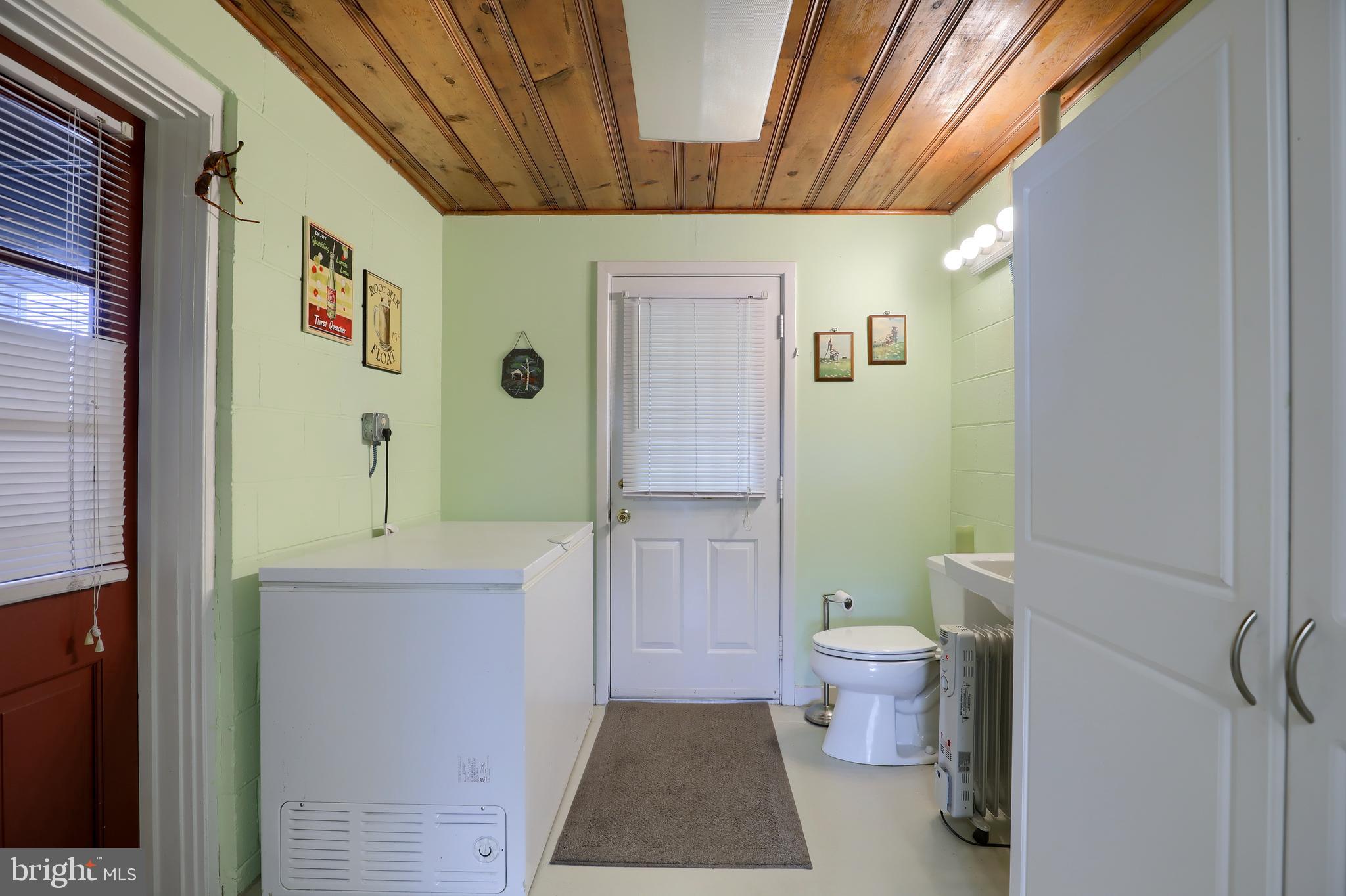 321 Owl Hill Road Lititz, PA 17543 - Photo 15 of 24 Half Bath