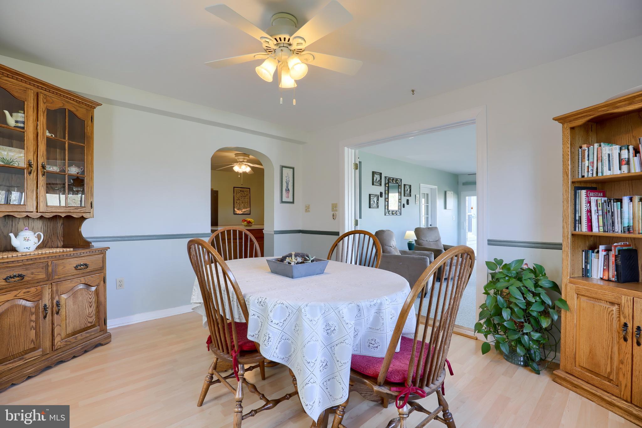 321 Owl Hill Road Lititz, PA 17543 - Photo 7 of 24 Dining Room