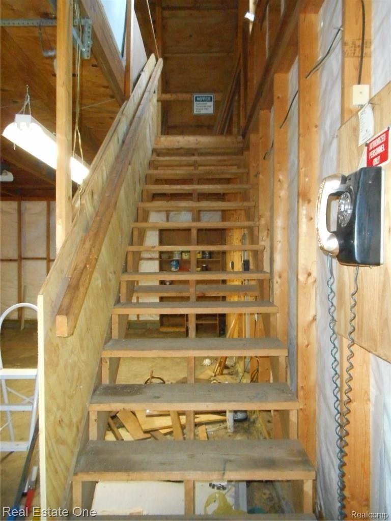 27485 Sibley Road Romulus, MI 48174 - Photo 51 of 54 DSCN2021.JPG