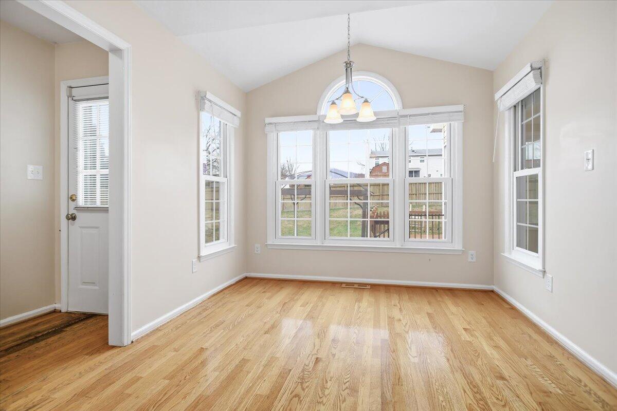 5508 Rome Drive Roanoke, VA 24019 - Photo 11 of 46 12-5508 Rome Dr-12