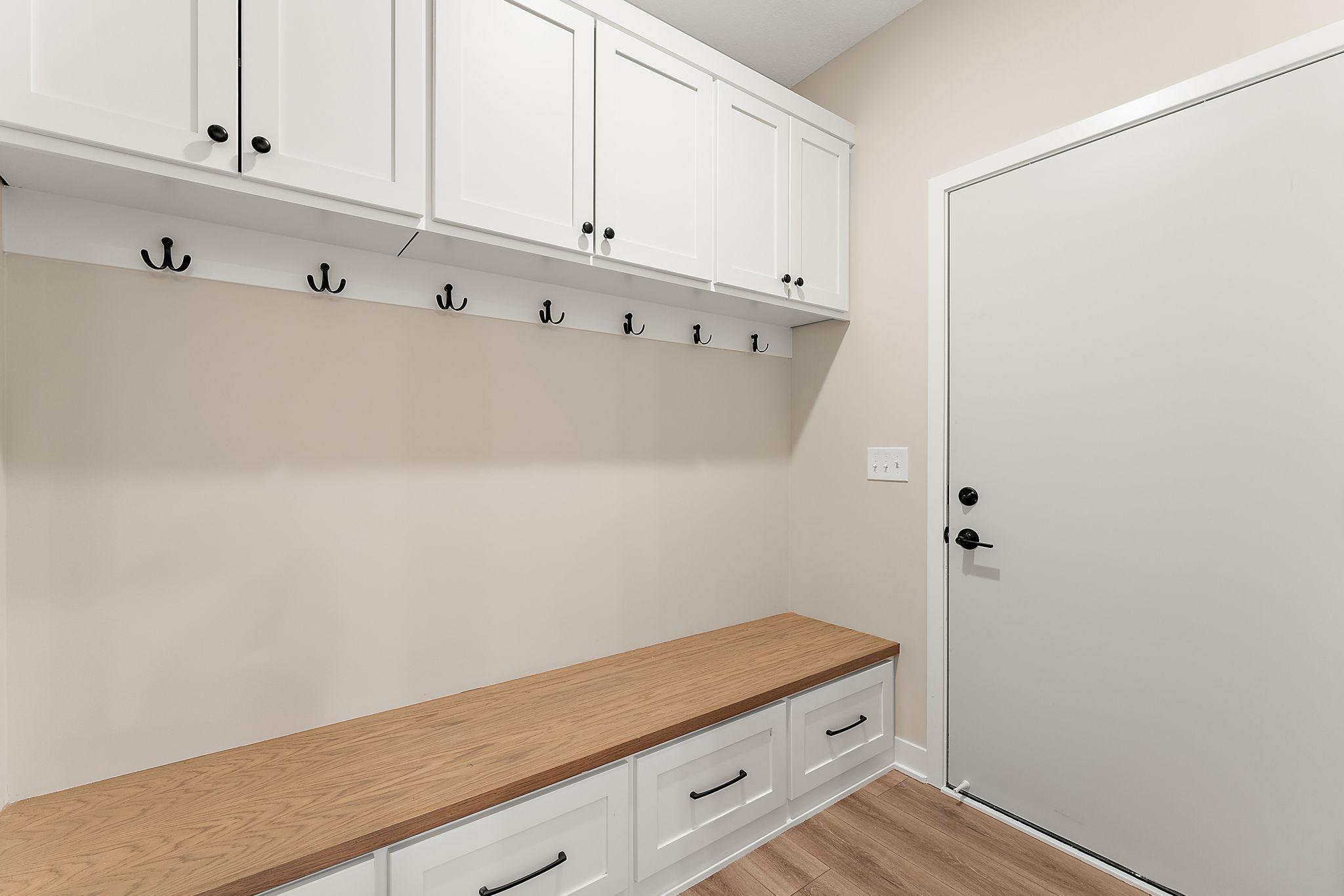 2452 County Rd D West Roseville, MN 55113 - Photo 12 of 32