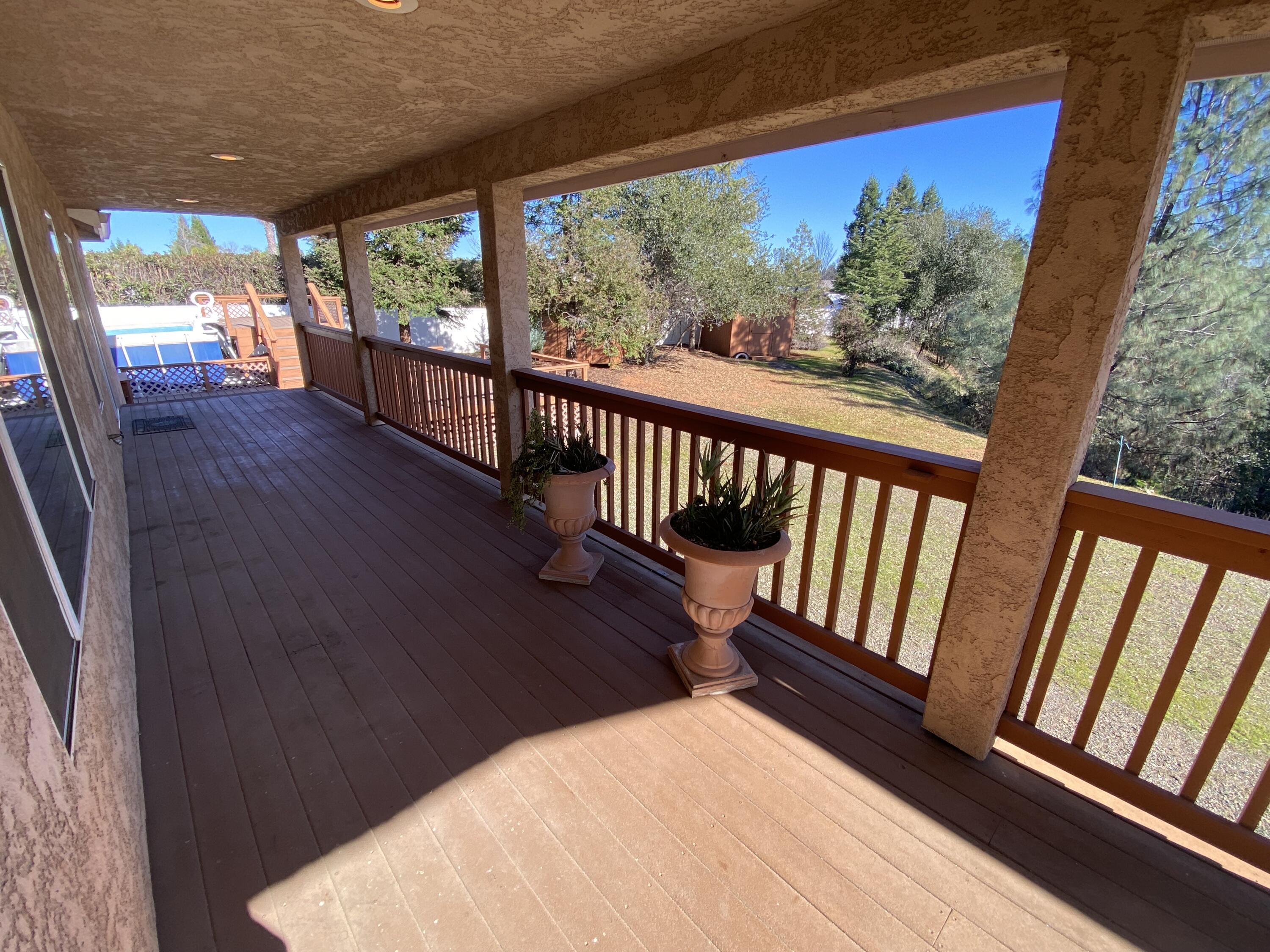 6865 Amber Ridge Drive Anderson, CA 96007 - Photo 5 of 26 Back Deck