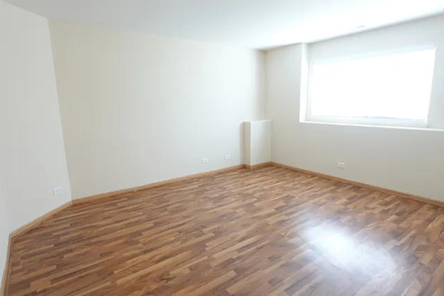 $2,950 | 1093 North Claremont Drive, Unit 714, Palatine, IL 60074