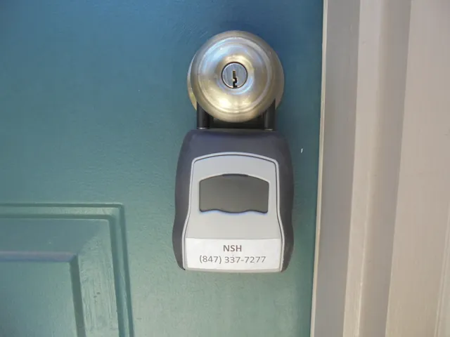 $2,950 | 1093 North Claremont Drive, Unit 714, Palatine, IL 60074