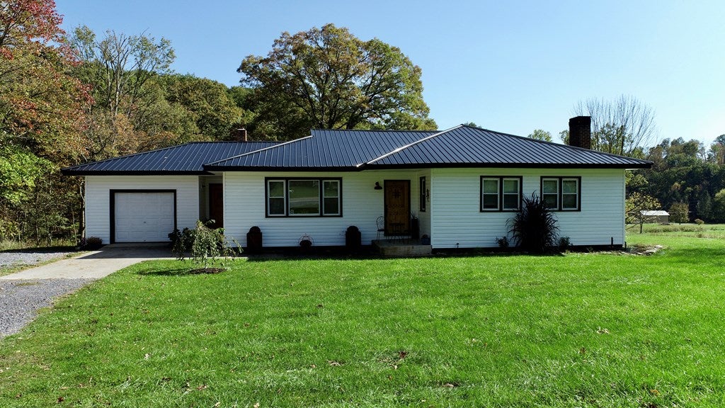 19573 Hill Valley Road Three Springs, PA 17264 - Photo 2 of 40 Gallery Image 2