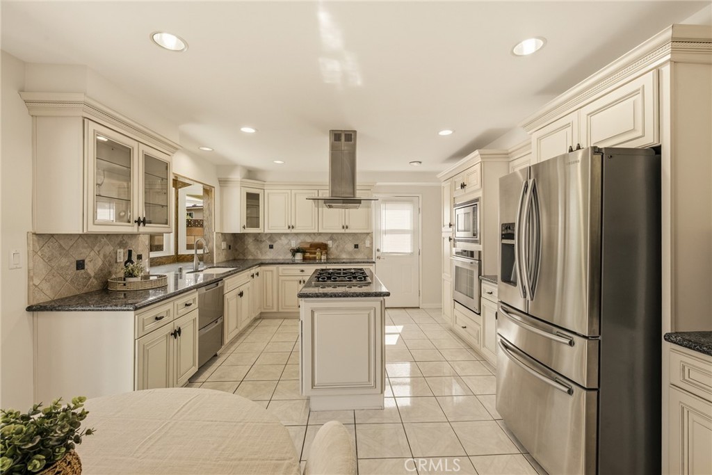 10865 Wystone Avenue Porter Ranch, CA 91326 - Photo 24 of 35
