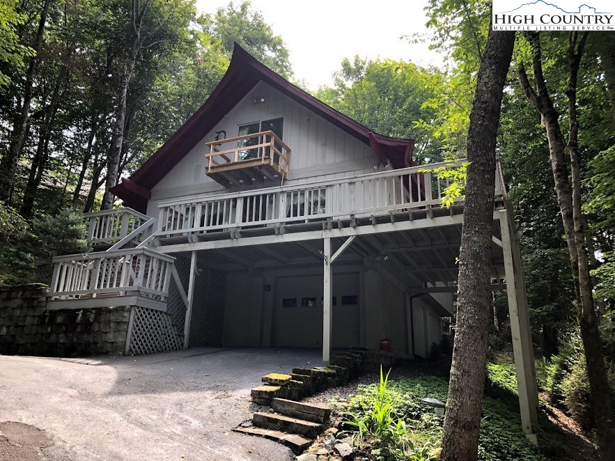 207 Spring Branch Road Beech Mountain, NC 28604 - Photo 1 of 43 Gallery Image 1