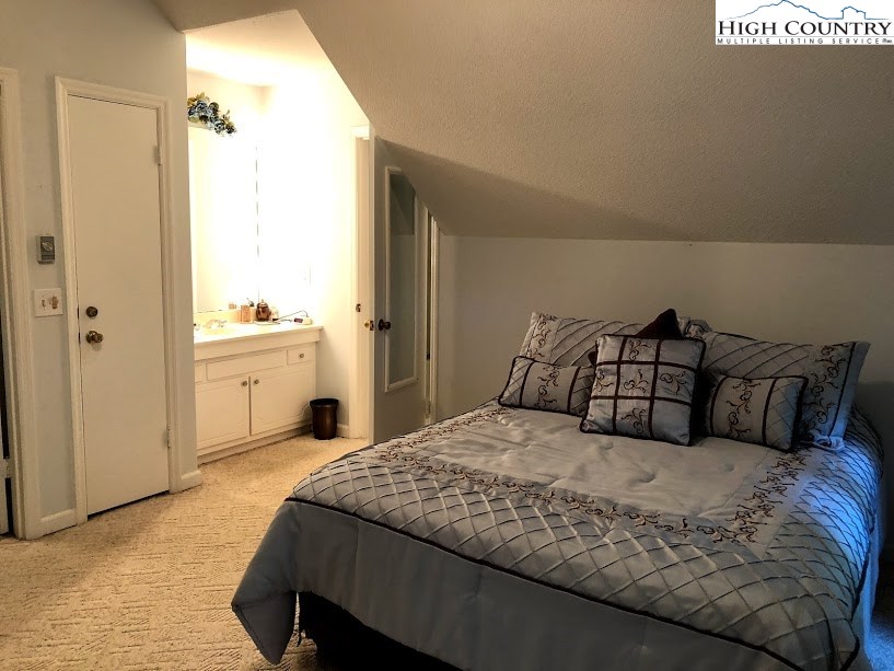 207 Spring Branch Road Beech Mountain, NC 28604 - Photo 28 of 43 Gallery Image 28