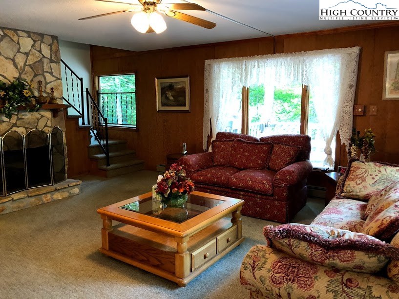 207 Spring Branch Road Beech Mountain, NC 28604 - Photo 3 of 43 Gallery Image 3