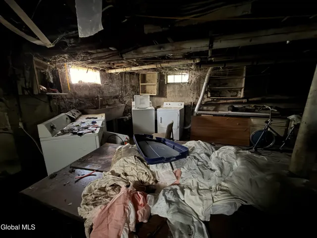 $79,000 | 1005 Congress Street, Schenectady, NY 12303