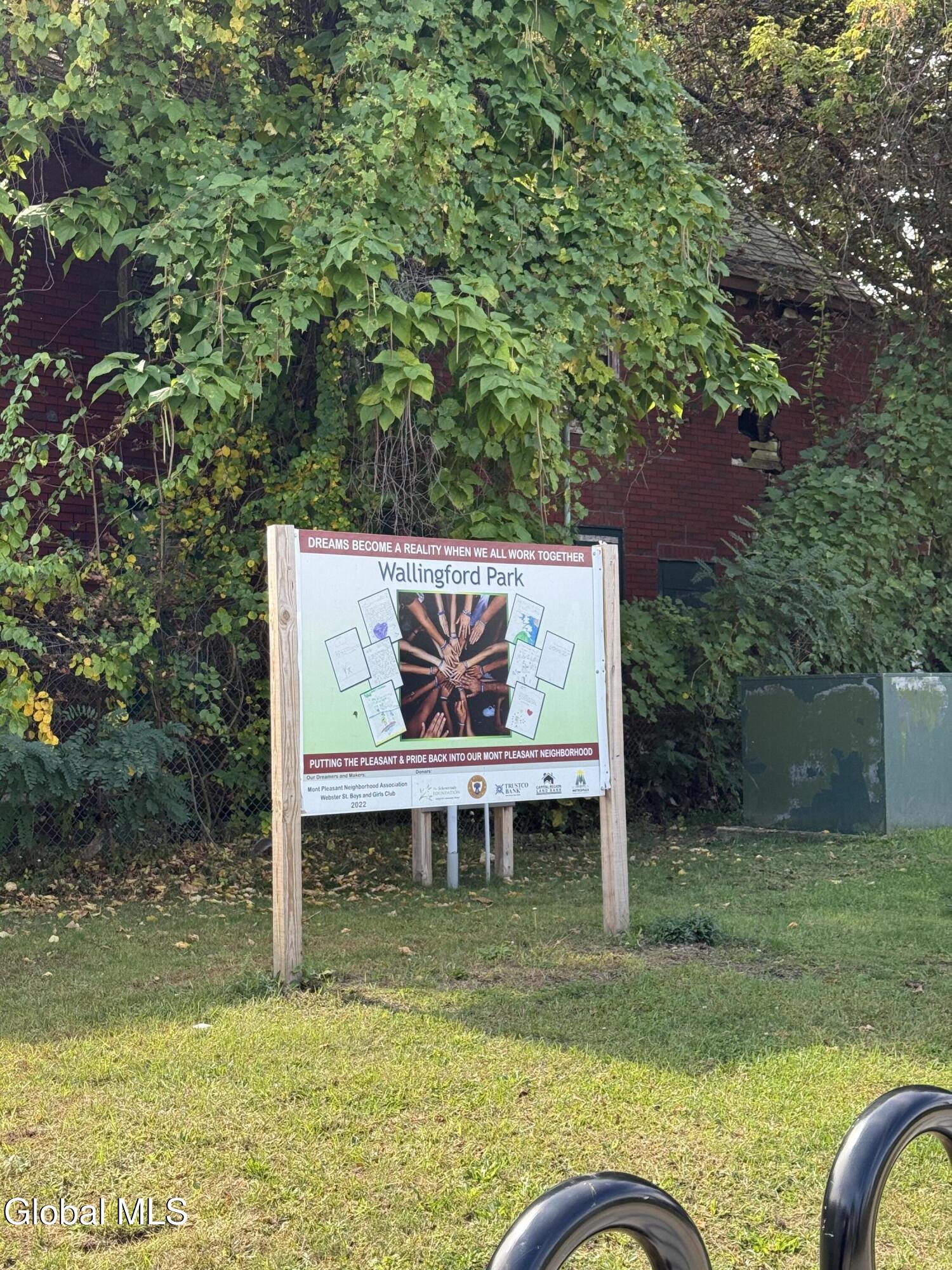 1005 Congress Street Schenectady, NY 12303 - Photo 5 of 34 IMG_2440