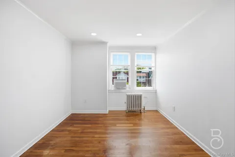 $1,499,000 | 20-46 33rd Street | Astoria