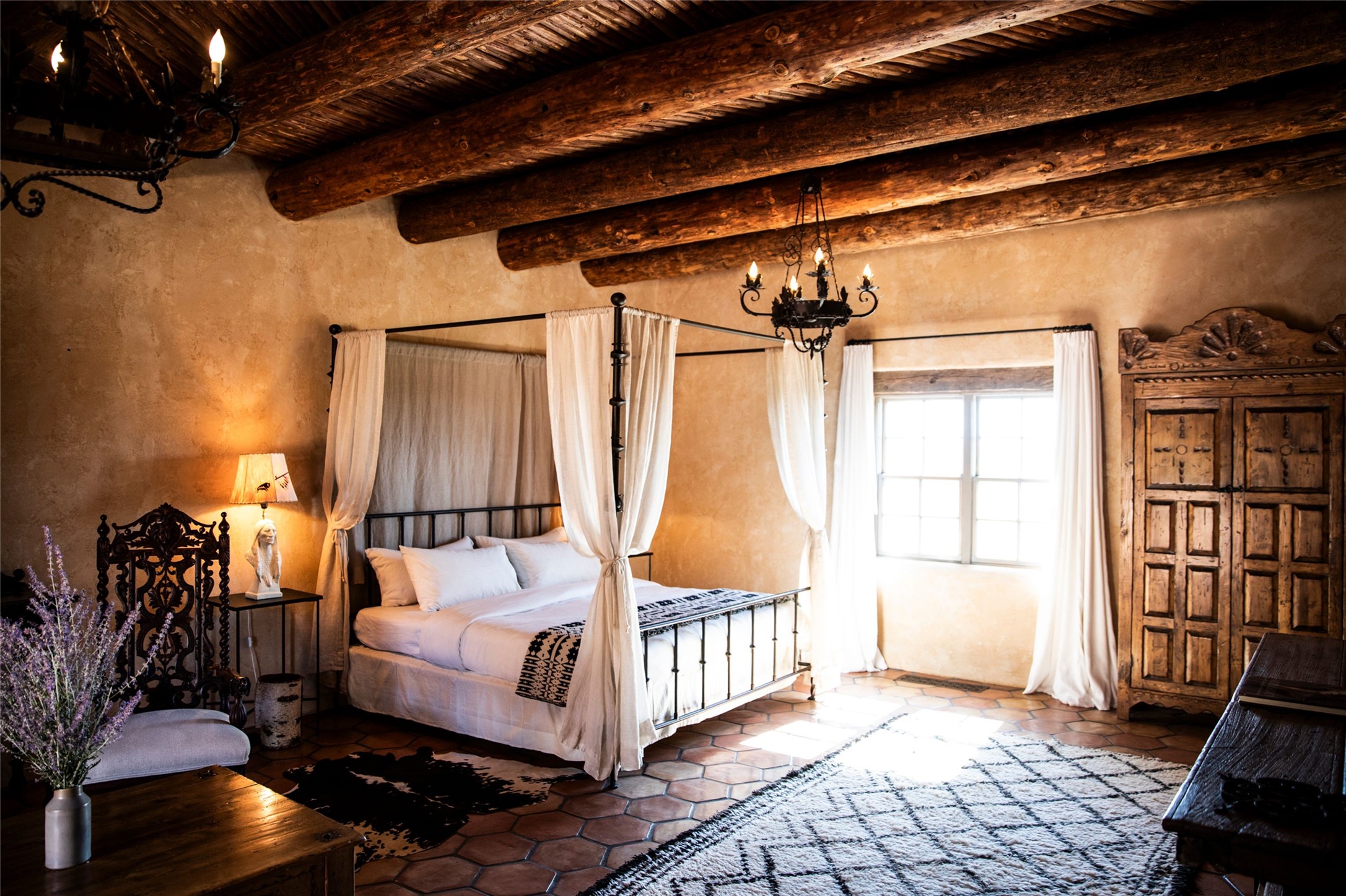 37 Rancho Alegre Road Santa Fe, NM 87508 - Photo 47 of 69 The Damiana Suite