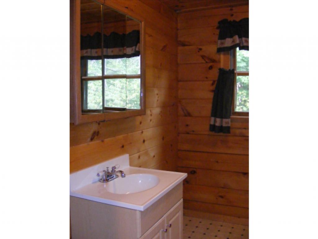 18 Spring Road Gorham, NH 03581 - Photo 7 of 19