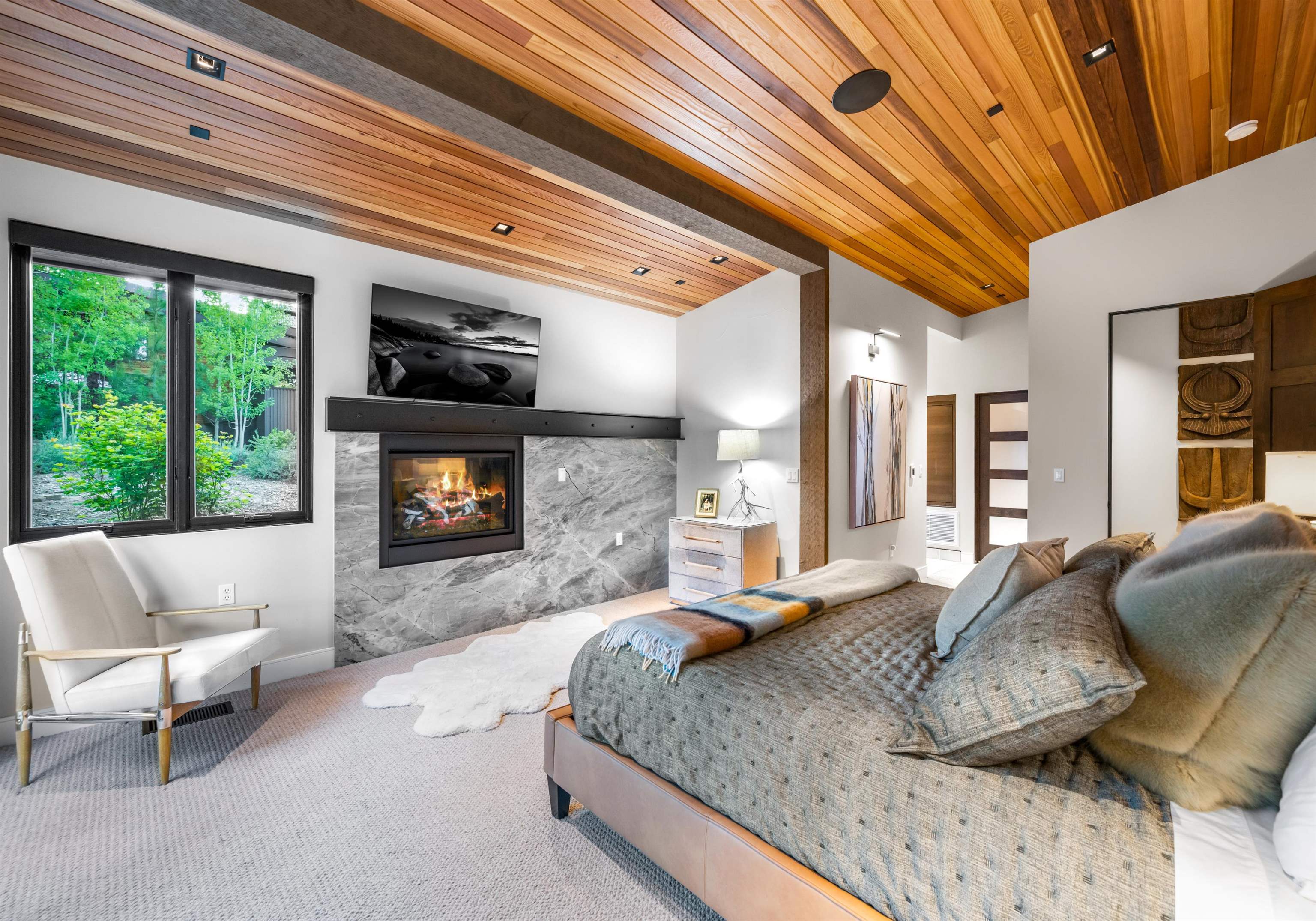 10625 Carson Range Road Truckee, CA 96161 - Photo 6 of 8 Gallery Image 6
