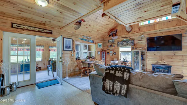 $370,000 | 260 Old Northville Road, Hope, NY 12134