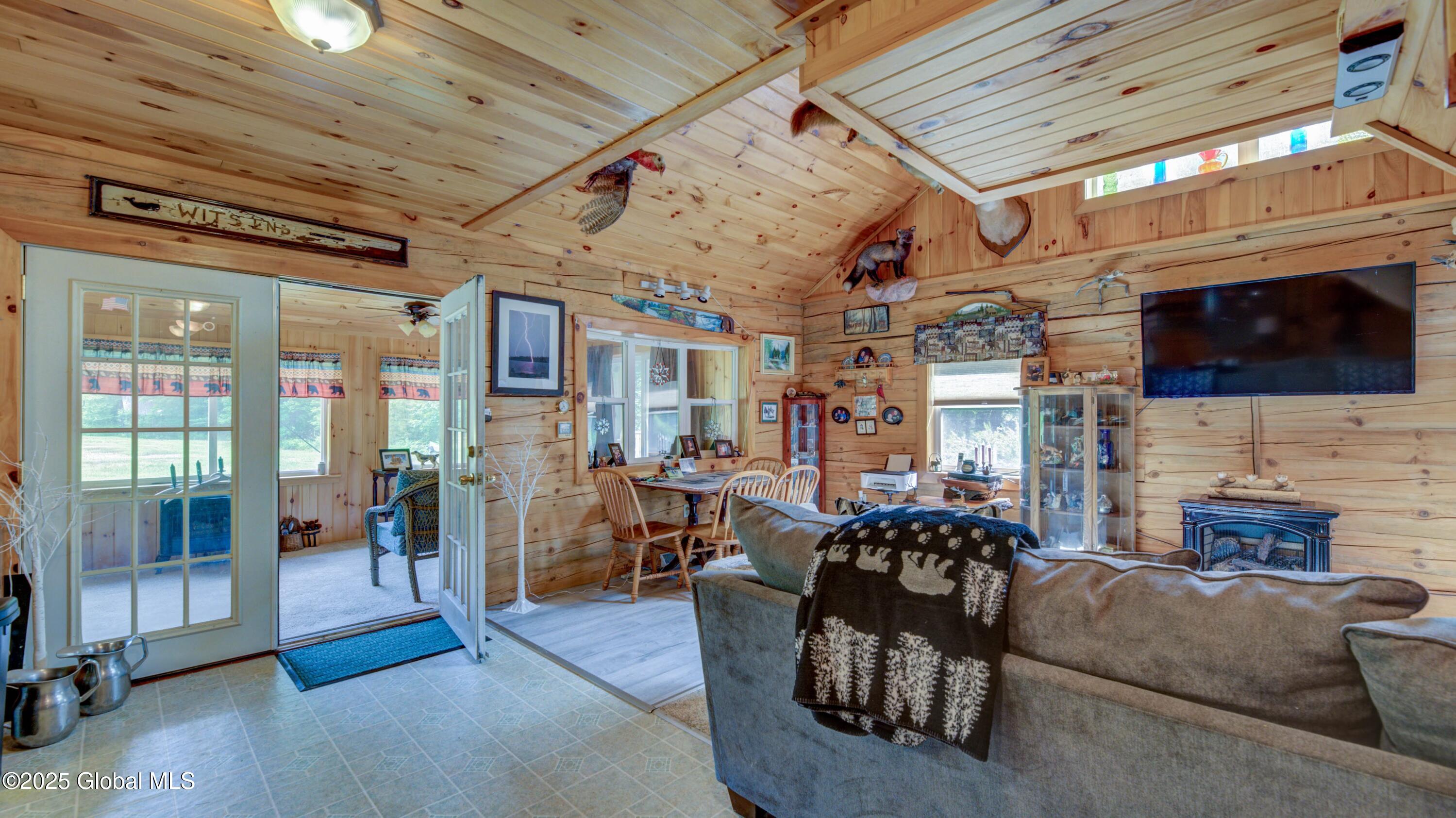 260 Old Northville Road Hope, NY 12134 - Photo 12 of 77 Witts End-8