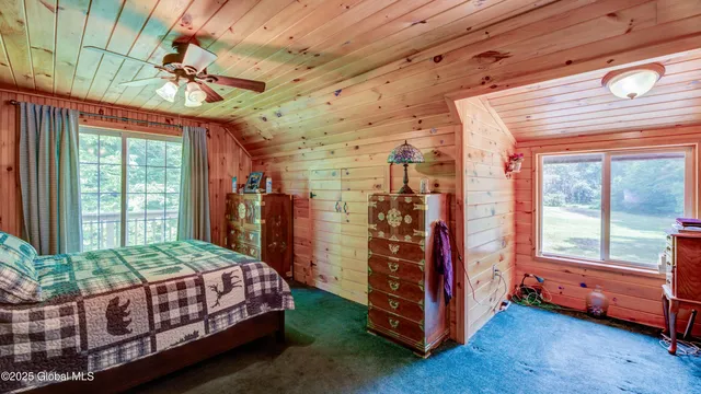 $370,000 | 260 Old Northville Road, Hope, NY 12134