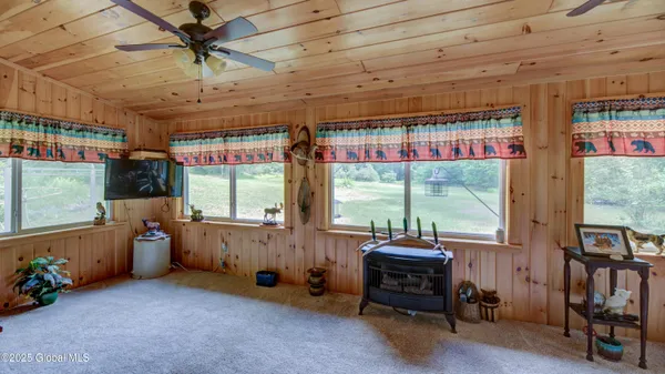 $370,000 | 260 Old Northville Road, Hope, NY 12134