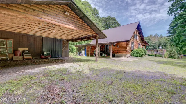 $370,000 | 260 Old Northville Road, Hope, NY 12134