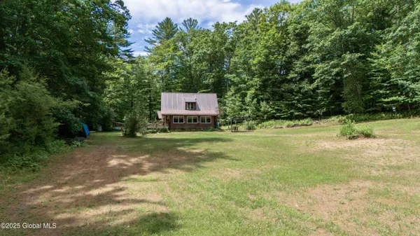 $370,000 | 260 Old Northville Road, Hope, NY 12134