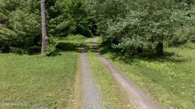 $370,000 | 260 Old Northville Road, Hope, NY 12134