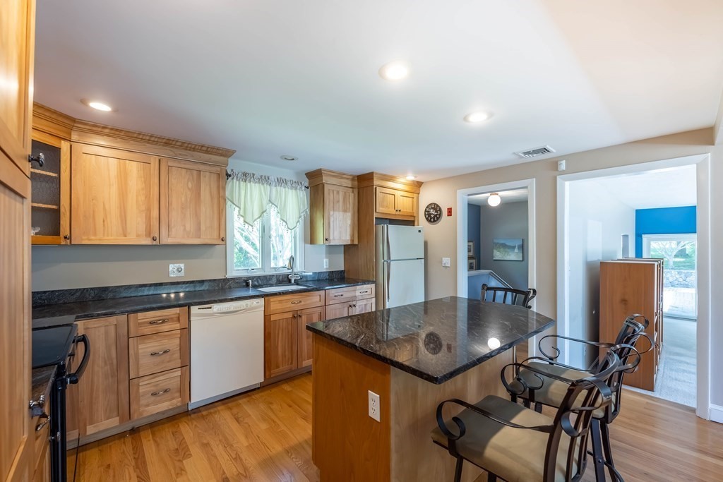 14 Bailey Road Tewksbury, MA 01876 - Photo 7 of 26 Gallery Image 7
