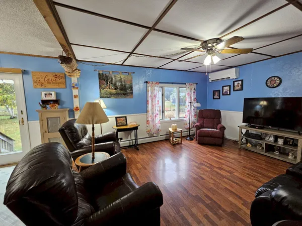 $271,350 | 11 Ash Street, Madison, ME 04950