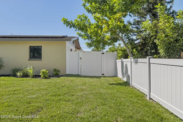 $359,000 | 1458 Sea Breeze Lane, Melbourne, FL 32935