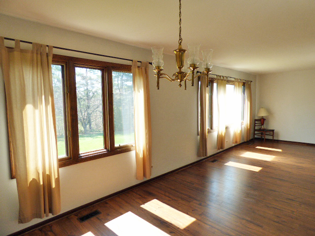 38-w059 Pine Road St. Charles, IL 60175 - Photo 6 of 38