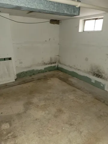 $389,900 | 213 South Summit Street, Wheaton, IL 60187