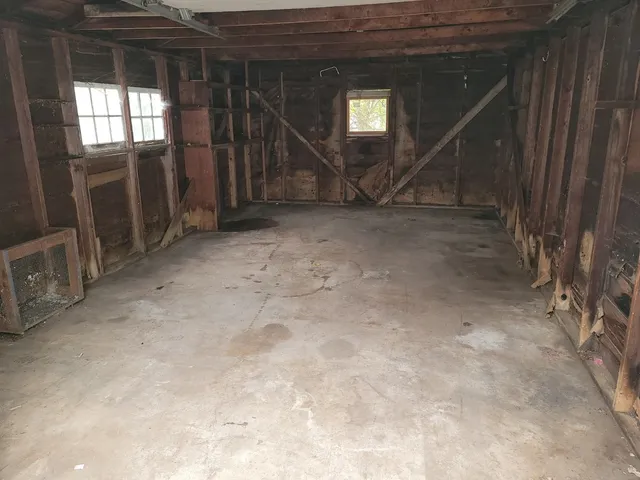 $389,900 | 213 South Summit Street, Wheaton, IL 60187