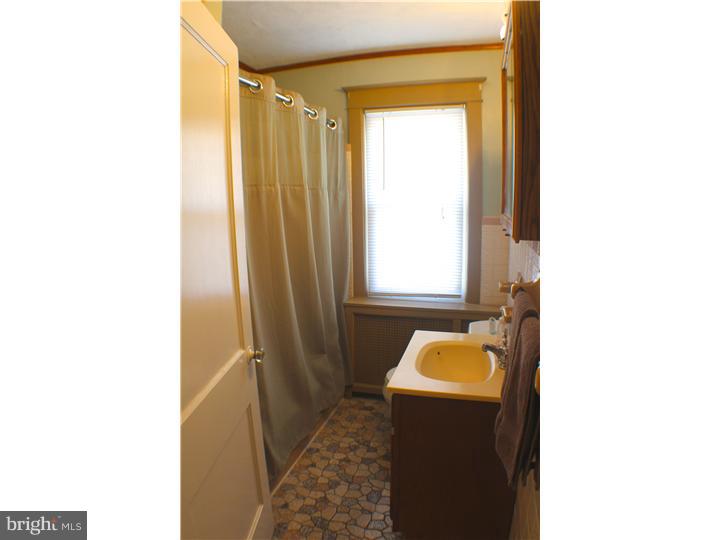 103 Sycamore Road Havertown, PA 19083 - Photo 20 of 25