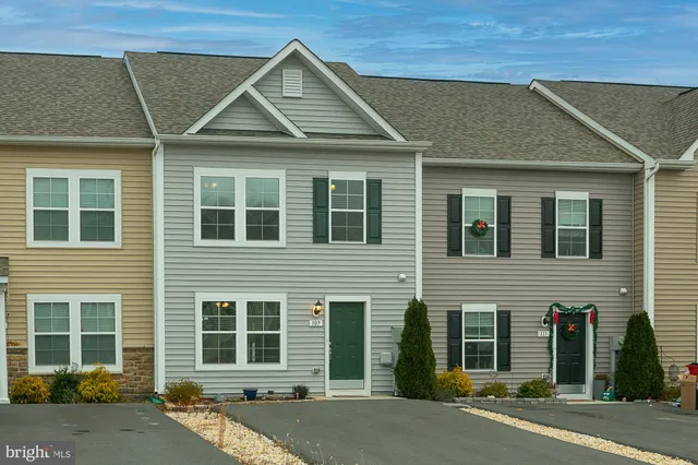 $253,000 | 107 Loblolly Drive, Bunker Hill, WV 25413